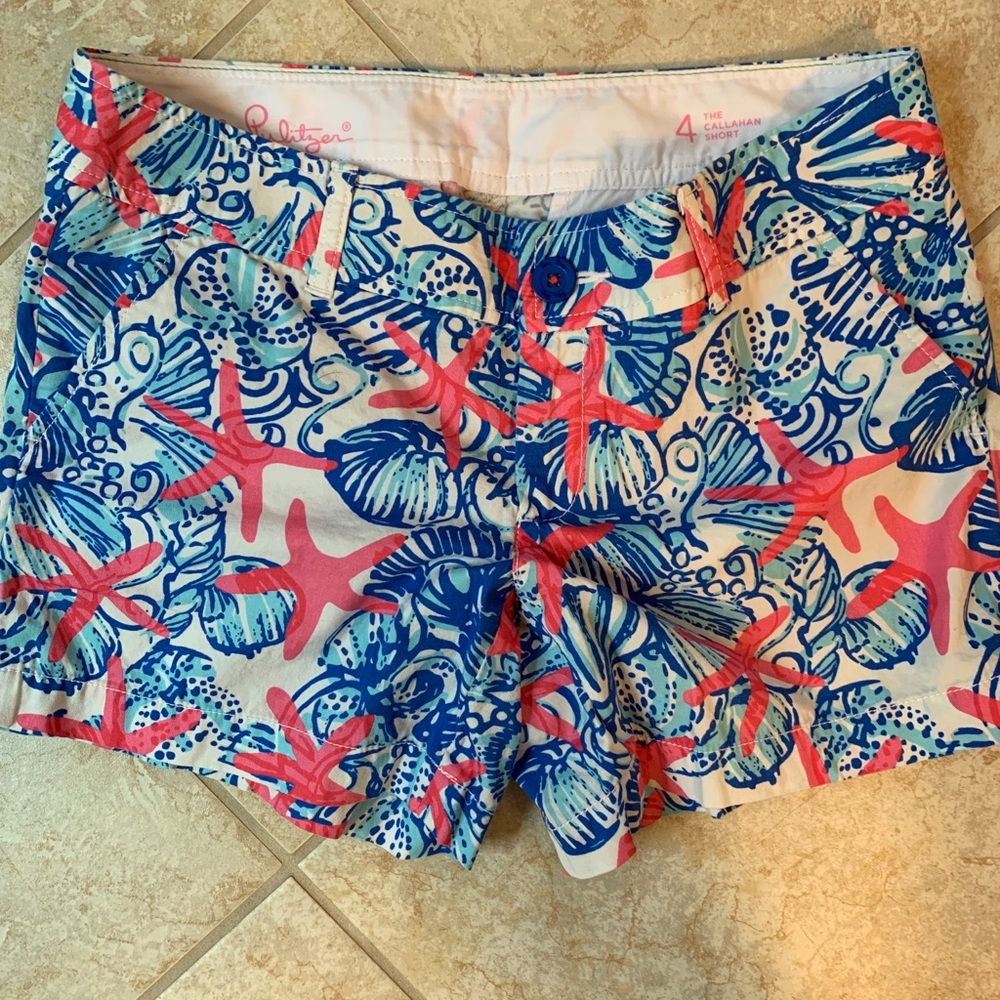 Lilly Pulitzer Coral & Blue Seashell Print Womens Shorts